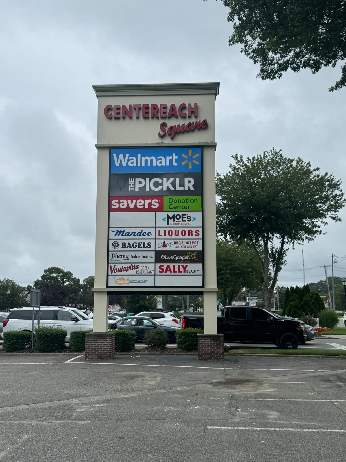 Centereach Square shopping center sign on Middle Country Road